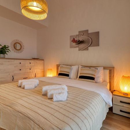 Relaxation Station - My Charming, Cosy&Inviting Apt - Smart Thermostat - Private Parking - Ior Park - Long Term Price Cuts Bucarest Extérieur photo