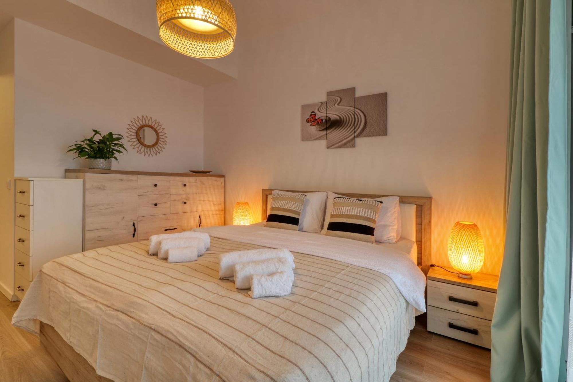 Relaxation Station - My Charming, Cosy&Inviting Apt - Smart Thermostat - Private Parking - Ior Park - Long Term Price Cuts Bucarest Extérieur photo